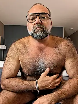 chainjulious online show from 16, 9, 2025