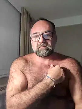 chainjulious online show from 4, 2, 2025