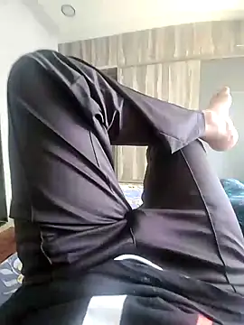 Snapshot of DesiRocco7 chatting on 20, 9, 2025 DesiRocco7 online show from 20, 9, 2025