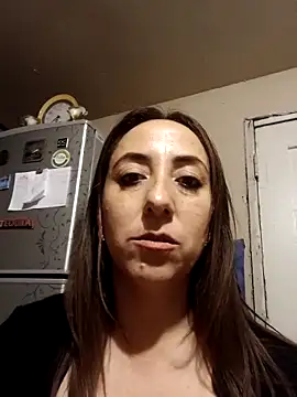 Mia Novikov online show from 5, 2, 2026