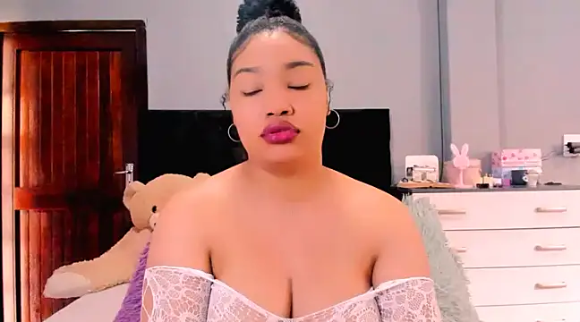 Slim Pleasurexxx online show from 11, 12, 2024