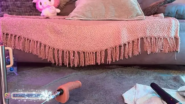 xxbabyxgiiirlxx online show from 13, 4, 2026