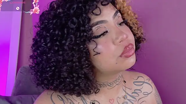 Snapshot of foxxy-lov3 chatting on 11, 5, 2026 foxxy-lov3 online show from 11, 5, 2026