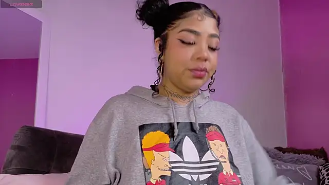 foxxy-lov3 online show from 12, 2, 2026