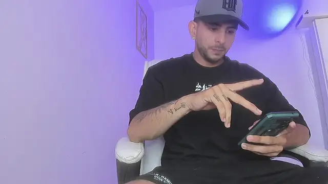 Snapshot of Ethan_mullers chatting on 19, 1, 2025 Ethan mullers online show from 19, 1, 2025