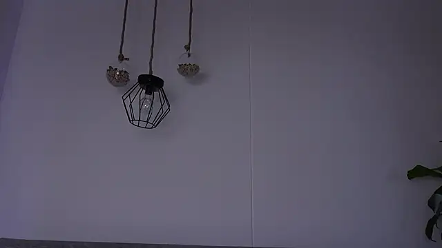 katie cruz online show from 4, 2, 2026