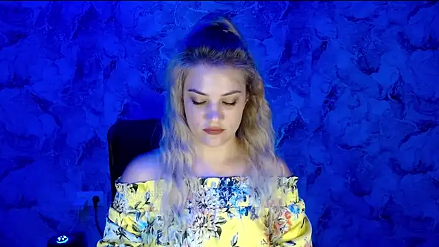 Snapshot of nika_gold1 chatting on 13, 6, 2026 nika gold1 online show from 13, 6, 2026