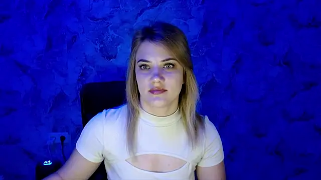 Snapshot of nika_gold1 chatting on 25, 5, 2026 nika gold1 online show from 25, 5, 2026
