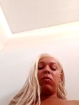 Snapshot of transgirl26 chatting on 7, 7, 2026 transgirl26 online show from 7, 7, 2026