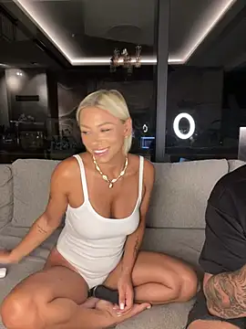 SexOnMyLvL online show from 24, 7, 2026