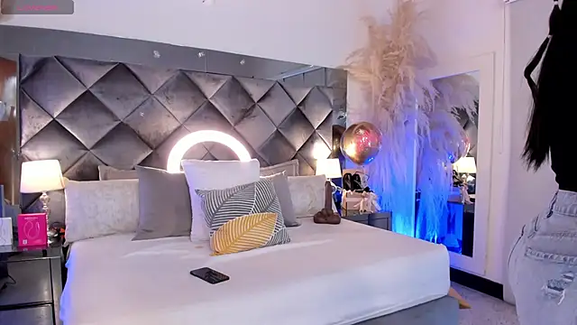 Snapshot of sofhiaa_adaams chatting on 7, 10, 2025 sofhiaa adaams online show from 7, 10, 2025