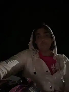 Snapshot of lookin4excitement23 chatting on 14, 9, 2025 lookin4excitement23 online show from 14, 9, 2025