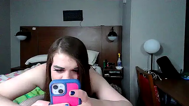 Snapshot of kittykat_1999@xh chatting on 1, 2, 2025 kittykat 1999xh online show from 1, 2, 2025