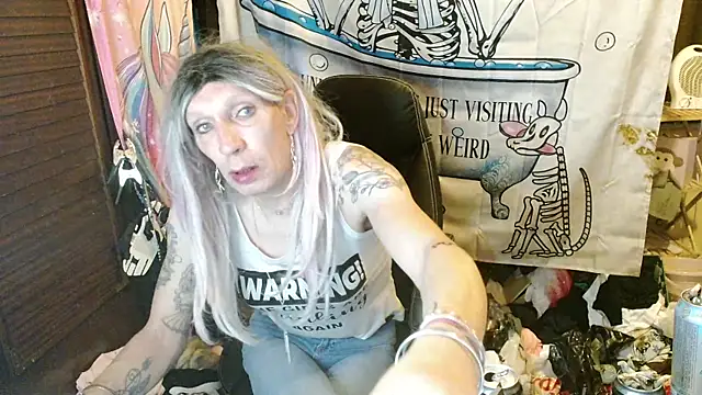 Ombeline1 online show from 18, 3, 2026