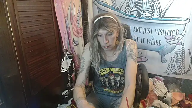 Ombeline1 online show from 2, 3, 2026