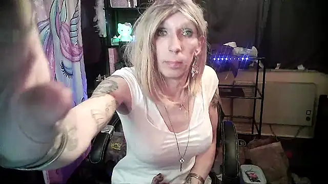 Ombeline1 online show from 19, 3, 2025