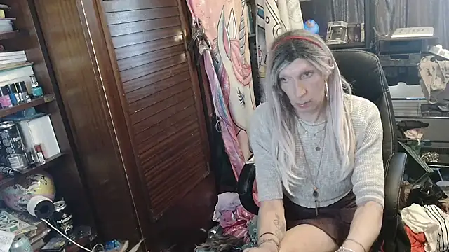 Ombeline1 online show from 14, 4, 2026