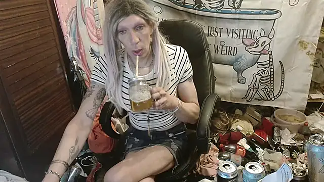 Ombeline1 online show from 1, 4, 2026