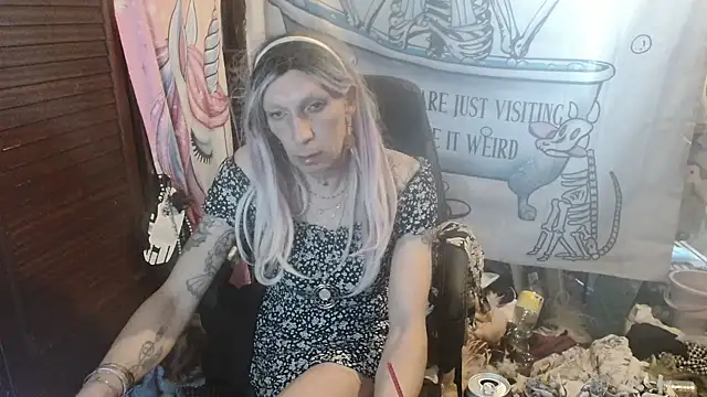 Ombeline1 online show from 4, 3, 2026