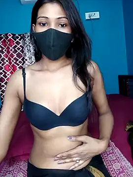Snapshot of Triha_18 chatting on 21, 3, 2025 Triha 18 online show from 21, 3, 2025