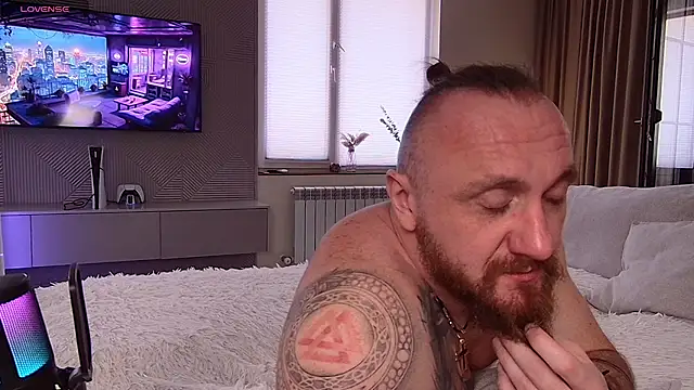 niki7377 online show from 15, 4, 2026