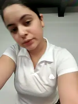 Snapshot of Lia_Hurley chatting on 8, 10, 2025 Lia Hurley online show from 8, 10, 2025