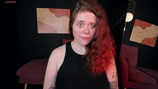 SophiePure online show from 26, 1, 2025