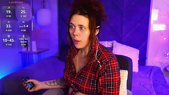 SophiePure online show from 9, 3, 2026