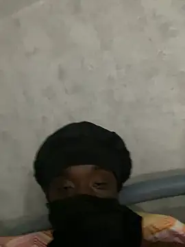 Snapshot of elninoblacko chatting on 25, 2, 2025 elninoblacko online show from 25, 2, 2025