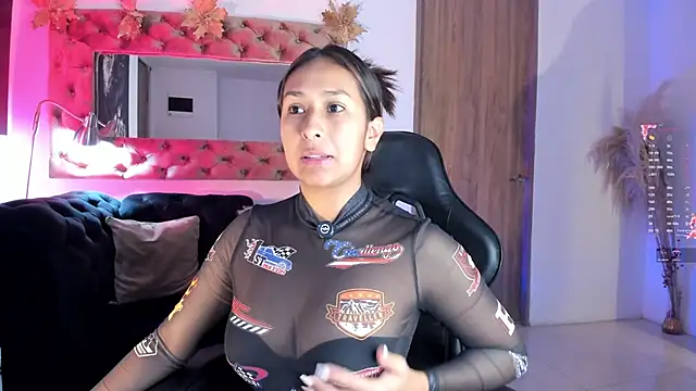 Snapshot of AmelyaMann chatting on 31, 5, 2026 AmelyaMann online show from 31, 5, 2026