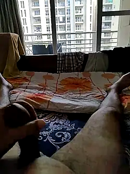 Nuttysub online show from 22, 2, 2025