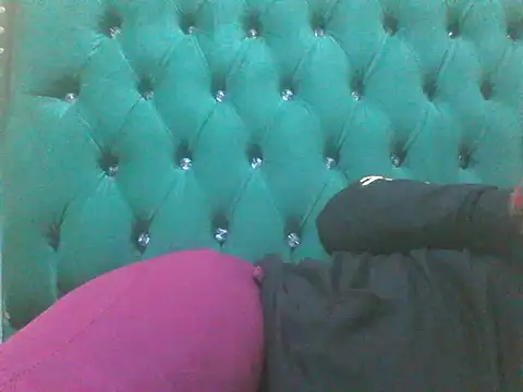 Sexy Riri online show from 28, 10, 2025