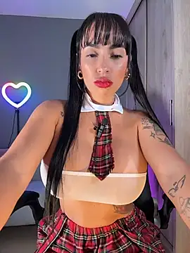 alina cruz online show from 15, 1, 2026