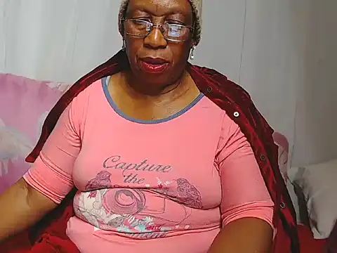 Snapshot of Freakyassnwildx chatting on 26, 4, 2026 Freakyassnwildx online show from 26, 4, 2026