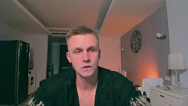 Snapshot of Samuel_Andrew chatting on 12, 9, 2025 Samuel Andrew online show from 12, 9, 2025
