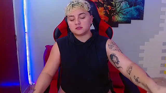 isabeautyx19 online show from 20, 3, 2025