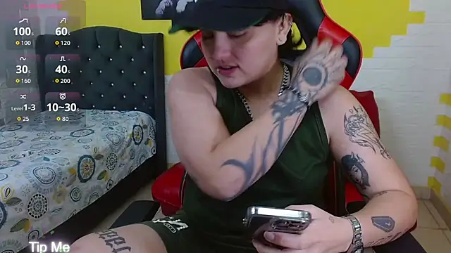 isabeautyx19 online show from 11, 3, 2026