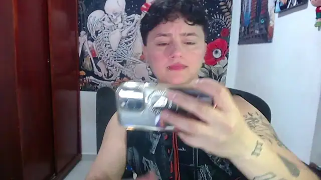 isabeautyx19 online show from 19, 4, 2026