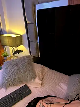 Snapshot of Bonnie_vega chatting on 29, 10, 2025 Bonnie vega online show from 29, 10, 2025