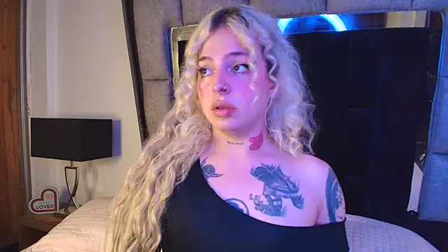 Bonnie vega online show from 26, 2, 2025