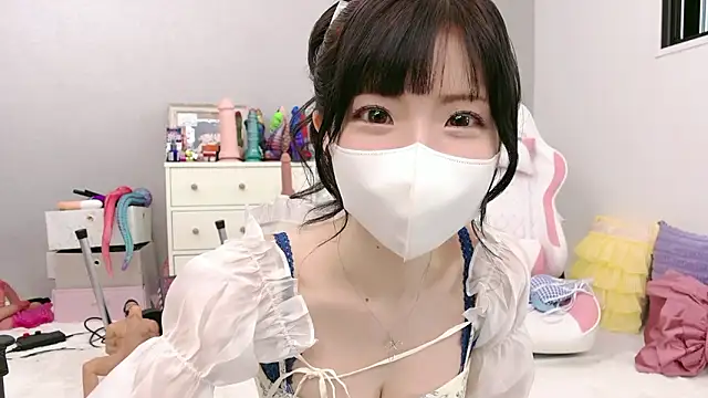 Snapshot of -minami- chatting on 6, 6, 2026 -minami- online show from 6, 6, 2026
