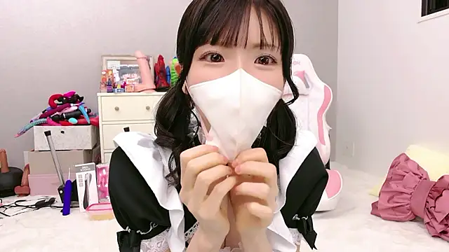 Snapshot of -minami- chatting on 24, 4, 2026 -minami- online show from 24, 4, 2026