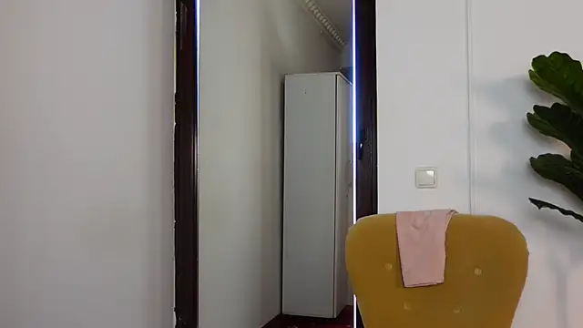 NinaCrystal1 online show from 19, 12, 2025