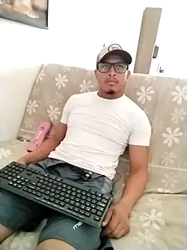 Piroca doce18 online show from 11, 10, 2025