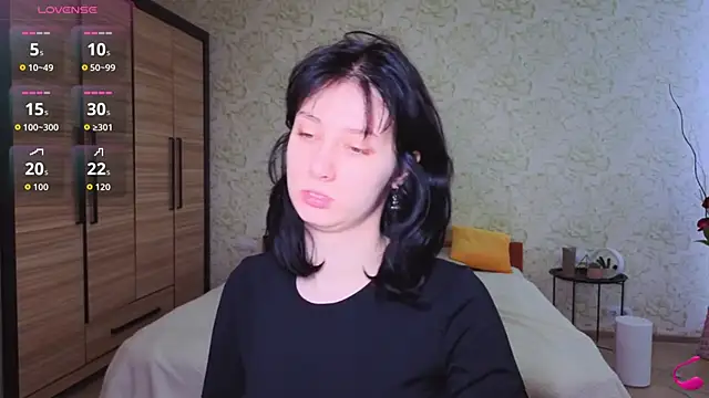 JulisSweet online show from 1, 12, 2025