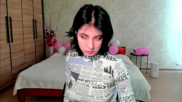 JulisSweet online show from 15, 2, 2025