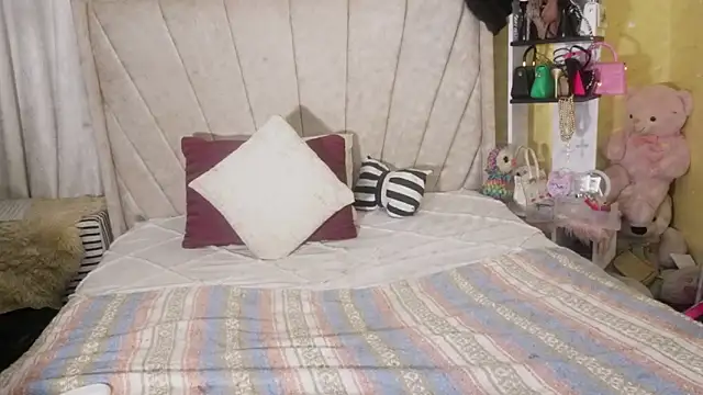 pyt liyah online show from 7, 3, 2026