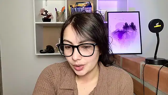 Snapshot of lalawhitte chatting on 20, 5, 2026 lalawhitte online show from 20, 5, 2026