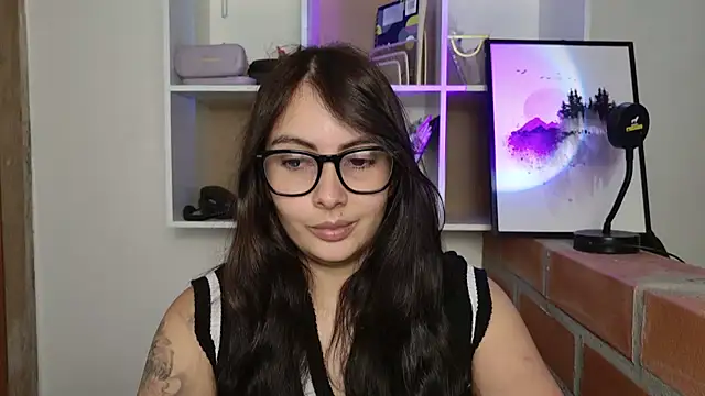 Snapshot of lalawhitte chatting on 2, 6, 2026 lalawhitte online show from 2, 6, 2026