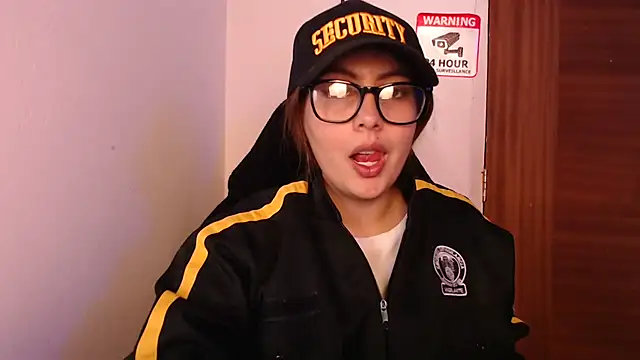 lalawhitte online show from 24, 3, 2026